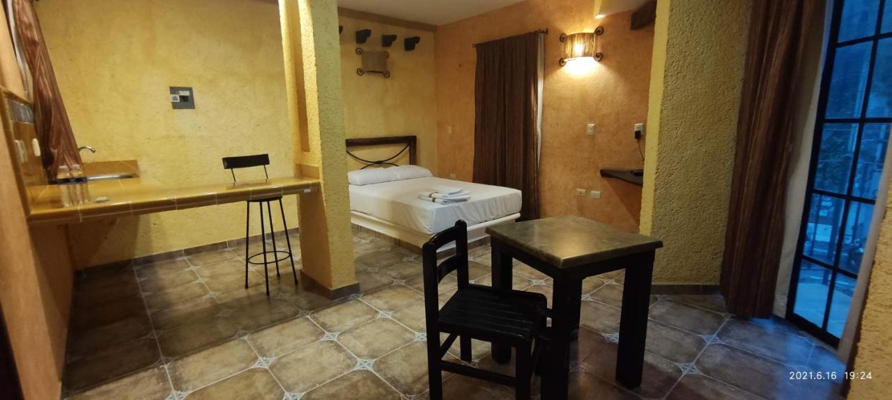 Alux Rooms Playa del Carmen Kültér fotó